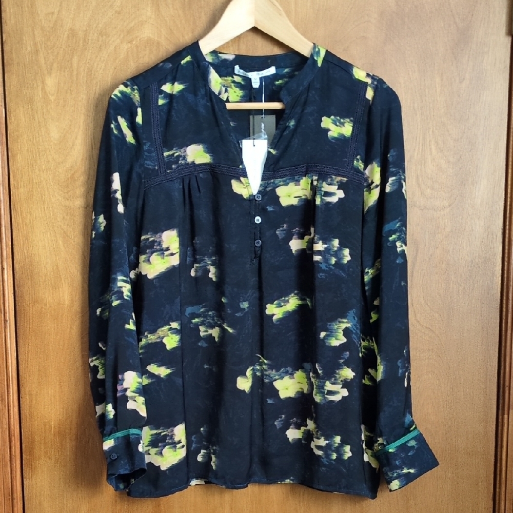 Collective Concepts Blouse Size M